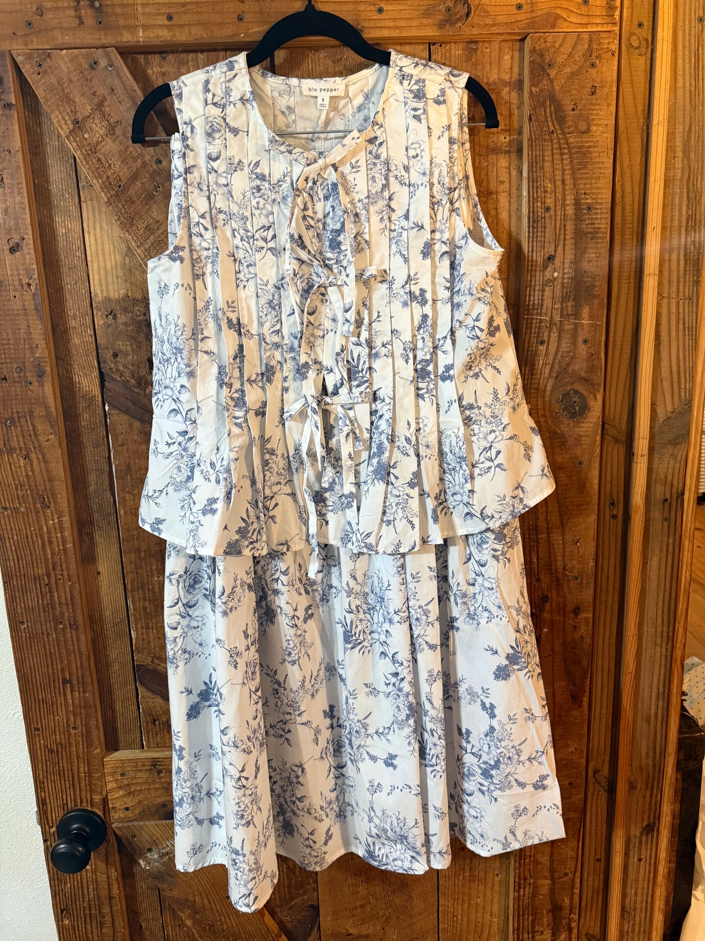 Vintage Toile Dress Set