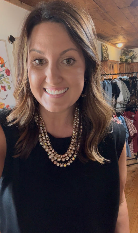Gold rhinestone & pearl necklace